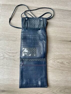 Kenneth Cole Navy Genuine Leather Travel Organizer Crossbody Bag 1990s